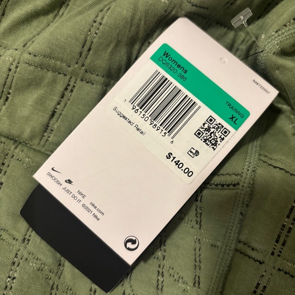 NWT Nike Yoga Green Jacket XL - Picture 8 of 10